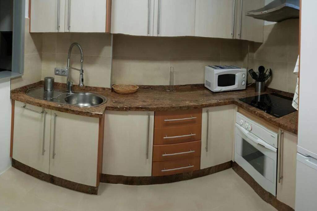 Acogedor Apartamento Familiar Marbella Esterno foto